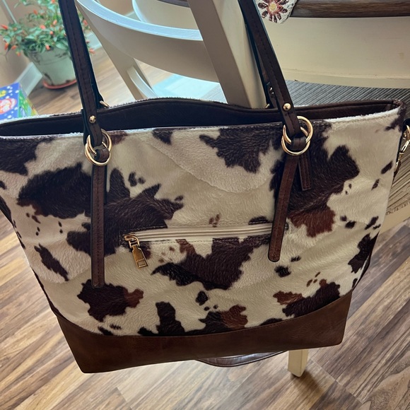 Darling animal print pocket book / crossbody bag - Picture 2 of 3